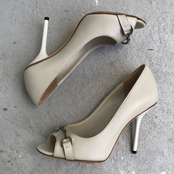 Gucci heels  - Picture 1 of 8